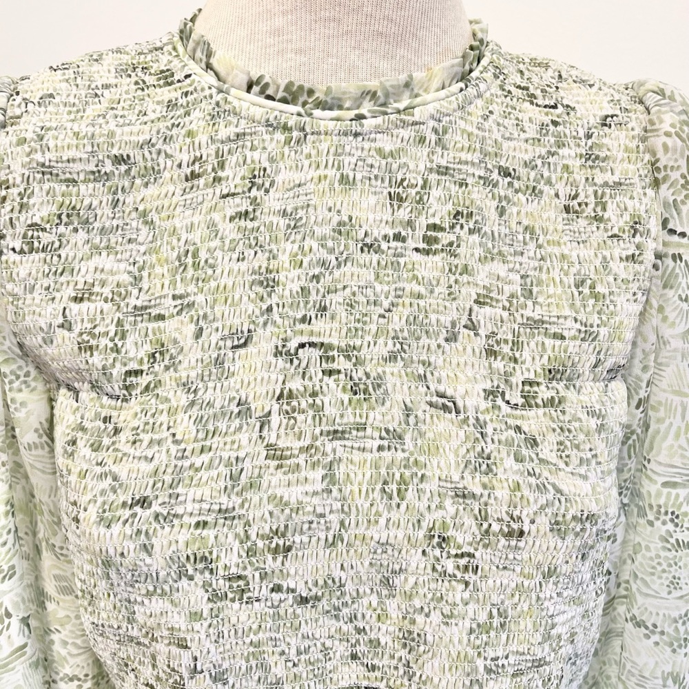 Aritzia Wilfred Tempest Blouse Smocked Bodice Sheer Sleeves Green Botanical L - Picture 8 of 11